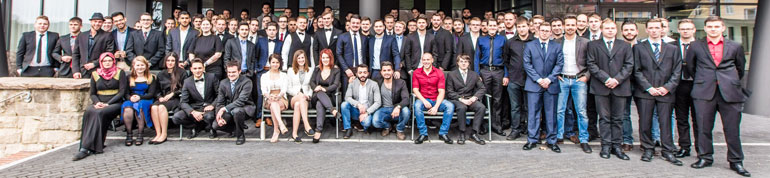 Foto von den ausgelernten Auszubildenden 