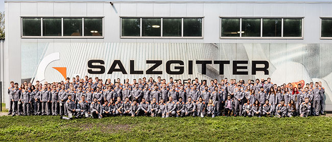 Foto von den neuen Auszubildendenen der Salzgitter AG 